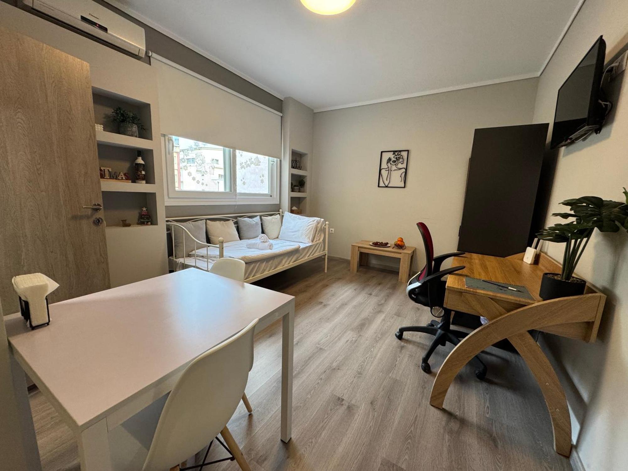 Work From Home Project Szaloniki Kültér fotó